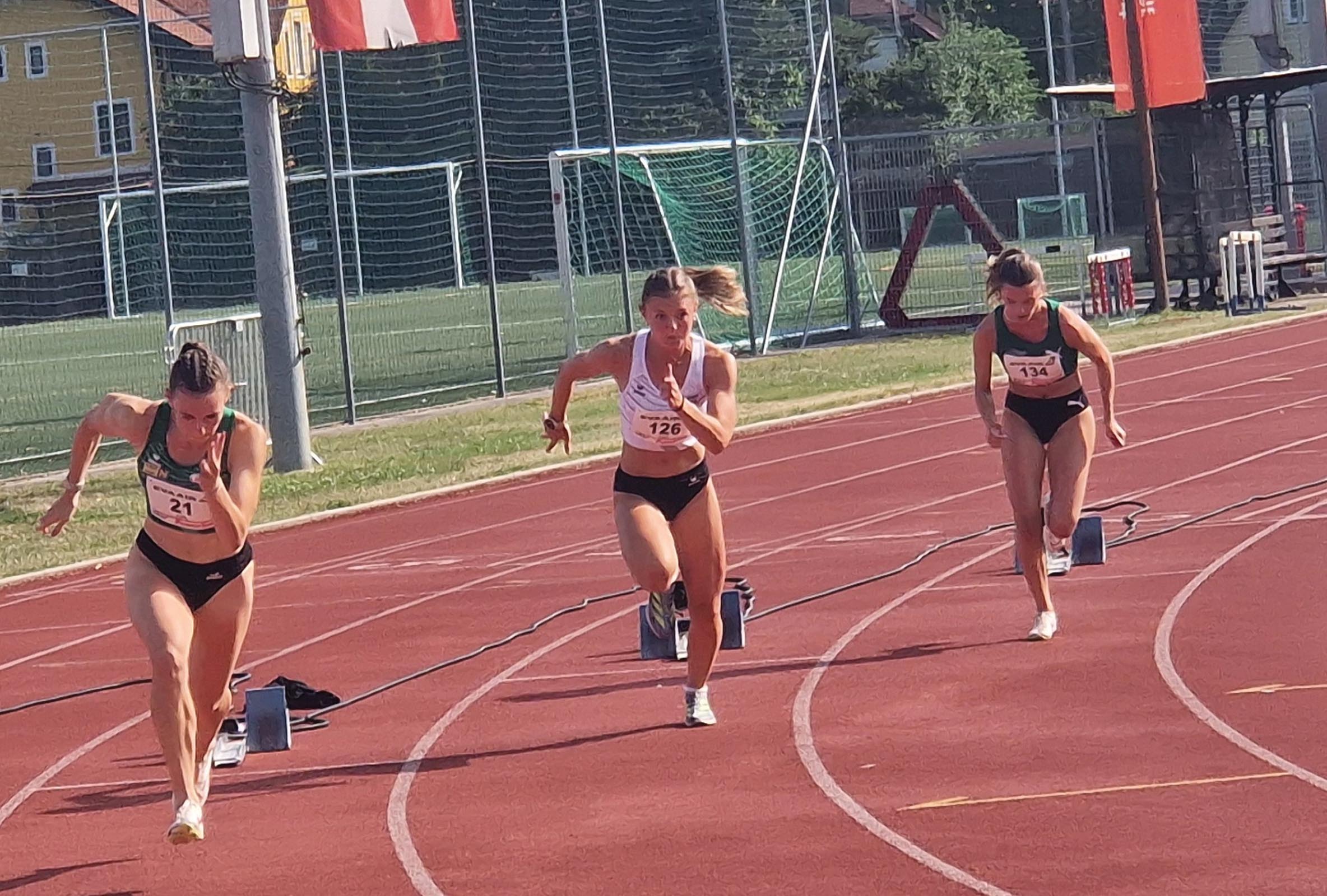 Medaillenreiches-Finale-der-Zillertaler-Leichtathletinnen