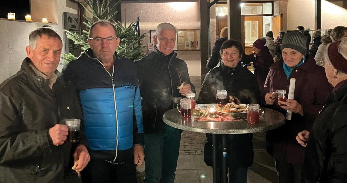 Adventkranzweihe-mit-anschlie-ender-Agape