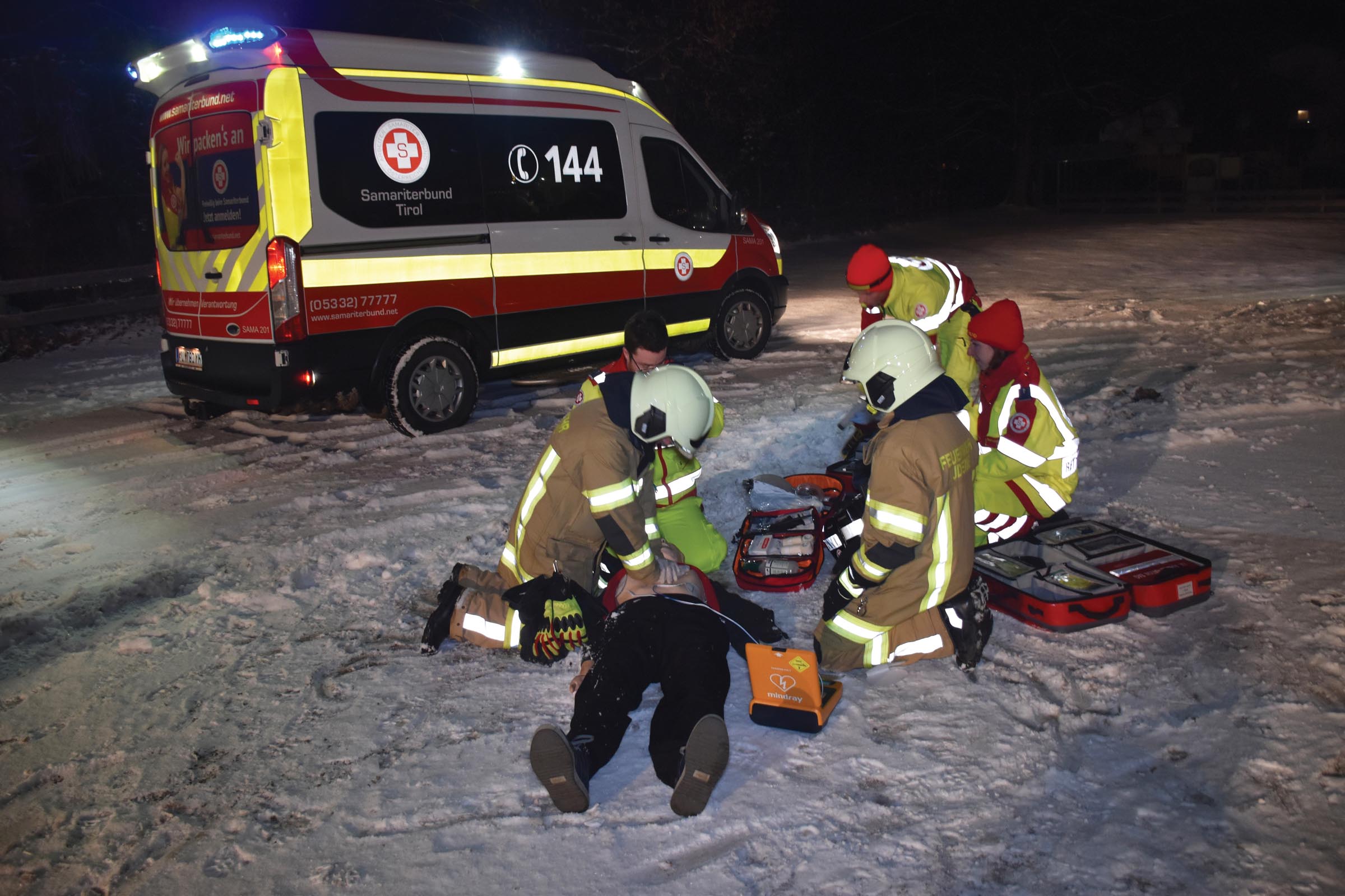 Erste-Hilfe-Kurs-und-Verkehrsunfall-bung