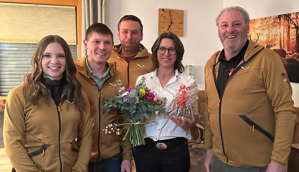 FF-Mayrhofen-gratuliert